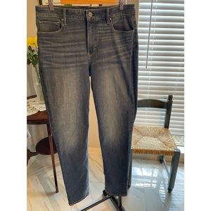 White House Black Market - Slim 10L